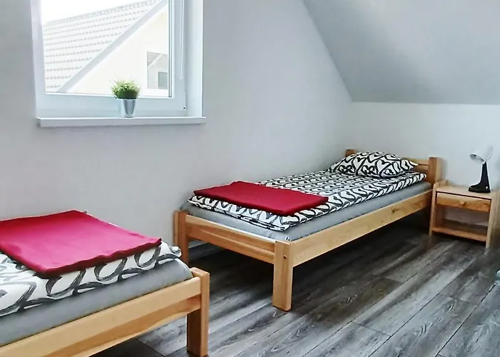 7 ロッジ レバル